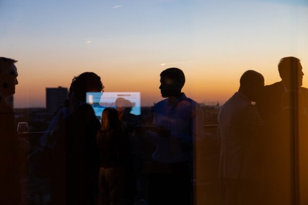 expert_talk_sunset_silhouette